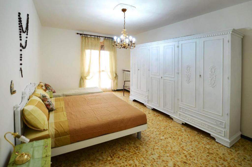 Bene Vagienna Holiday House ภายนอก รูปภาพ